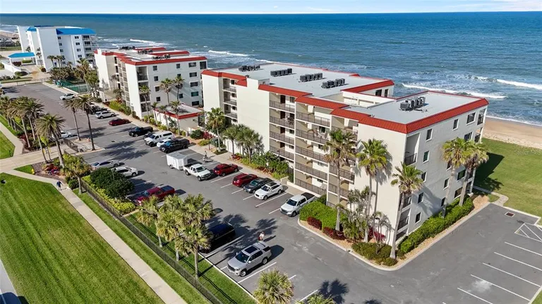 Central Florida Real Estate | View 6727 Turtlemound Road Unit# 417 | room 32 | View 33