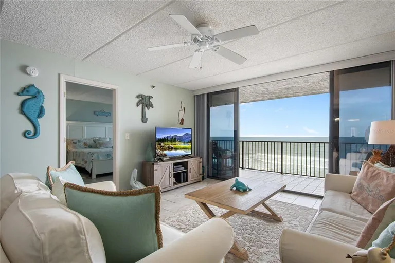 Central Florida Real Estate | View 6727 Turtlemound Road Unit# 417 | room 4 | View 5