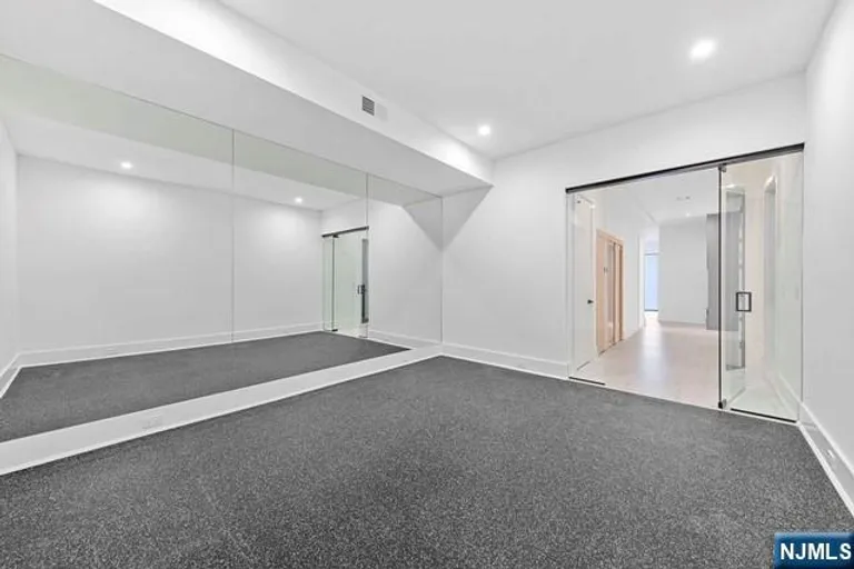 Bergen County Real Estate | View 26B Oakdene Terrace | room 33 | View 34