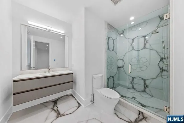 Bergen County Real Estate | View 26B Oakdene Terrace | room 35 | View 36