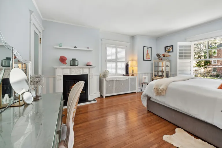 New York City Real Estate | View 11 Midland Avenue | room 17 | View 18