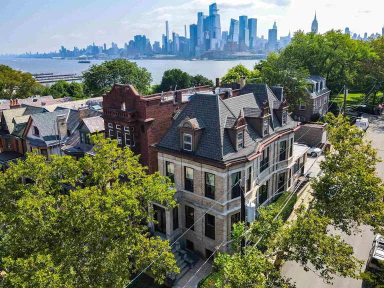 901 Castle Point Terrace, Hoboken, NJ 07030 Property for sale