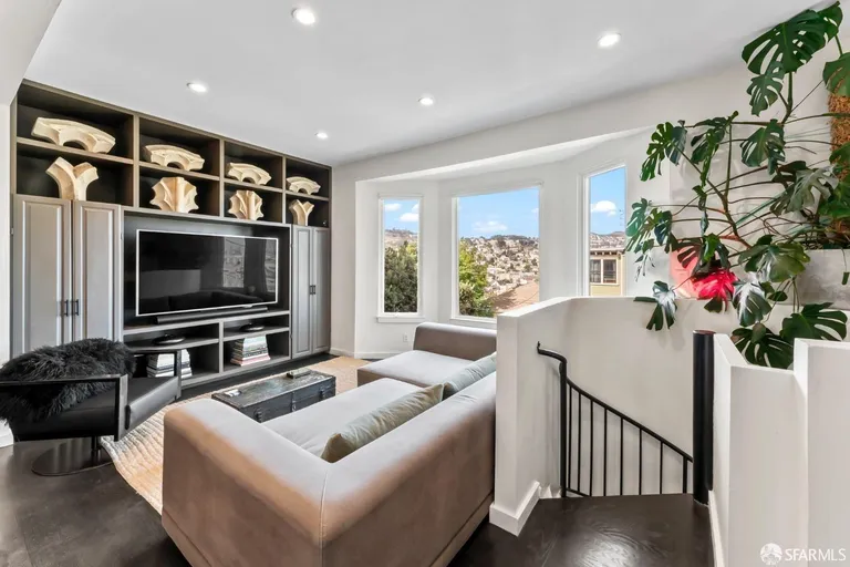 Northern California Real Estate | View 83 Coleridge | room 24 | View 25