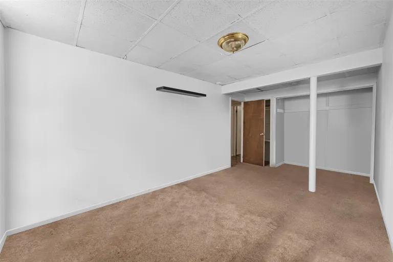 Westchester Real Estate | View 21 Pershing Avenue | room 28 | View 29