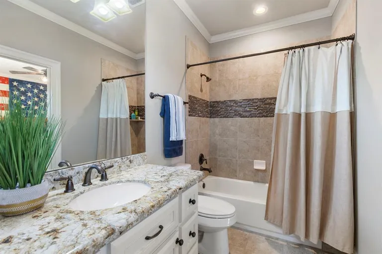 New York City Real Estate | View 35 Post Shadow Estate Drive | room 34 | View 35