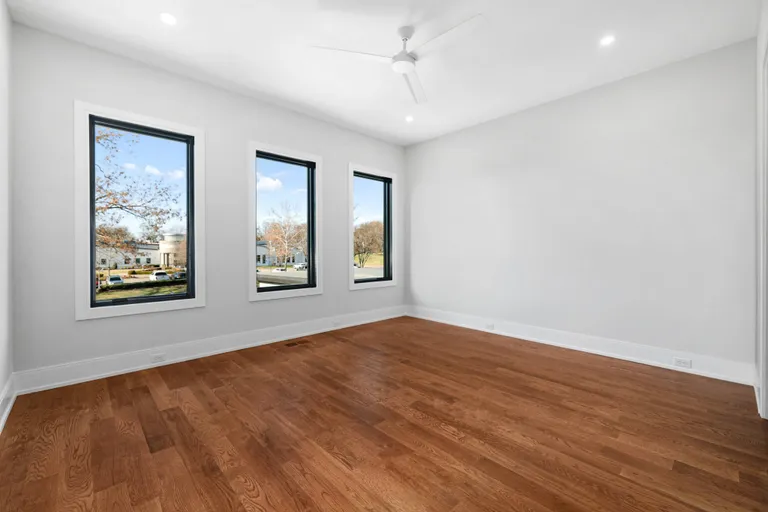 New York City Real Estate | View 3706 Benham Ave | room 39 | View 40