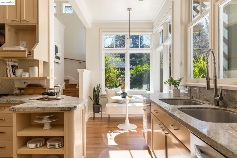 Northern California Real Estate | View 135 Cross Rd | room 20 | View 21