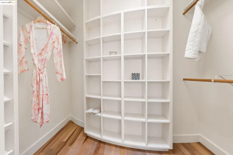 Northern California Real Estate | View 135 Cross Rd | room 32 | View 33