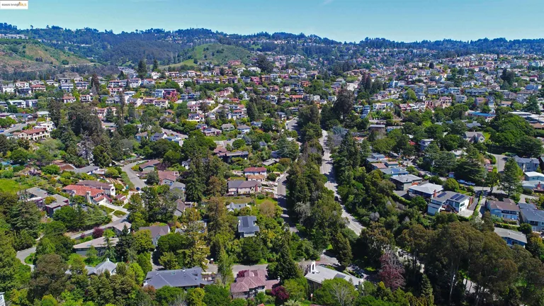 Northern California Real Estate | View 135 Cross Rd | room 54 | View 55