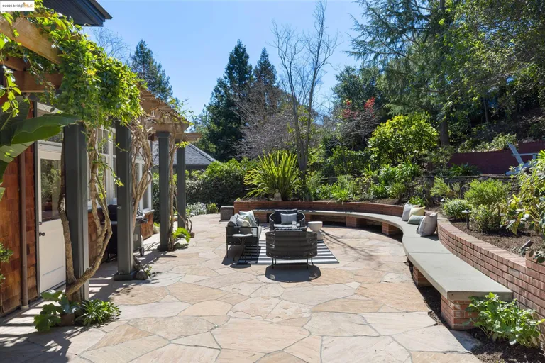 Northern California Real Estate | View 135 Cross Rd | room 39 | View 40