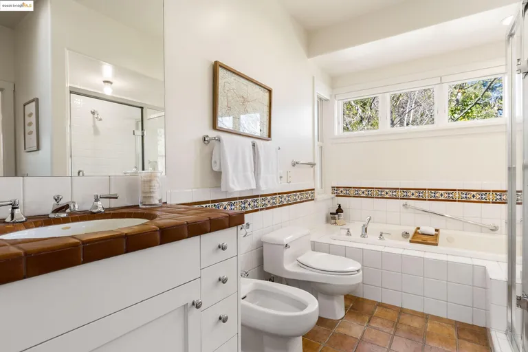 Northern California Real Estate | View 135 Cross Rd | room 31 | View 32