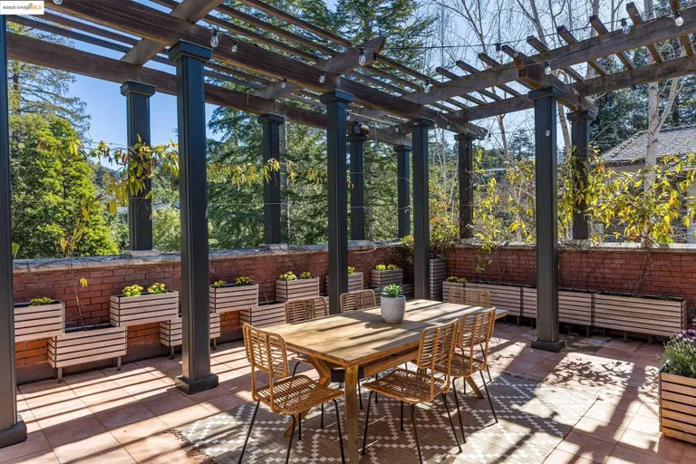 Northern California Real Estate | View 135 Cross Rd | room 24 | View 25