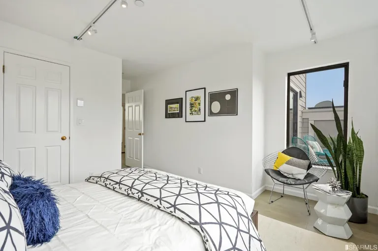 New York City Real Estate | View 2185 Bush Street Unit# 309 | room 22 | View 23