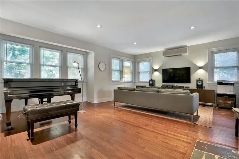 New York City Real Estate | View 166 Moorland Drive | room 2 | View 3