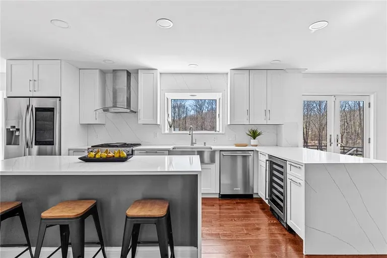Hudson Valley Real Estate | View 817 Stanford Road | room 8 | View 9