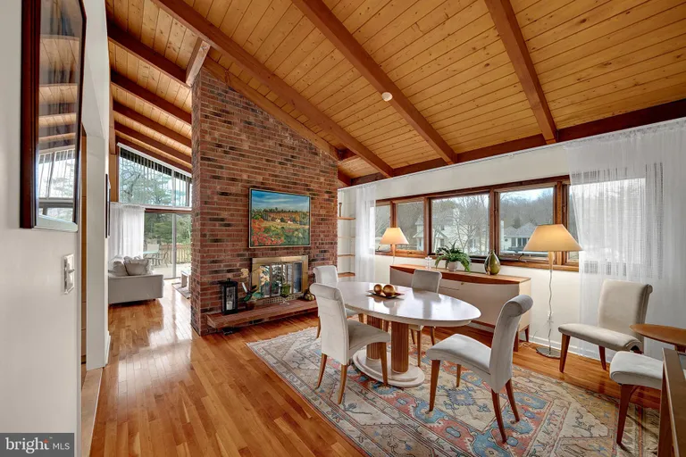 Central NJ/Bucks County, PA Real Estate | View 367 Herrontown Road | room 5 | View 6