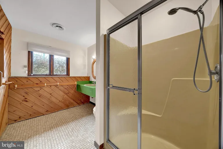 Central NJ/Bucks County, PA Real Estate | View 367 Herrontown Road | room 45 | View 46