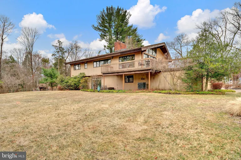 Central NJ/Bucks County, PA Real Estate | View 367 Herrontown Road | room 66 | View 67