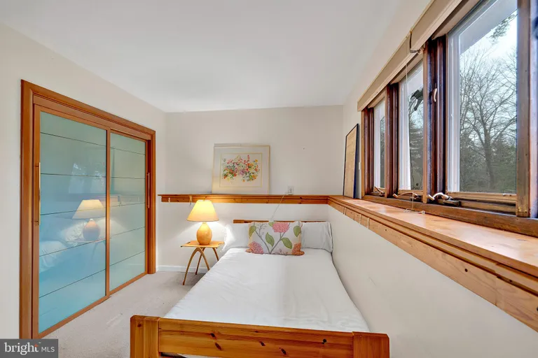 Central NJ/Bucks County, PA Real Estate | View 367 Herrontown Road | room 38 | View 39