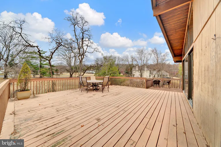 Central NJ/Bucks County, PA Real Estate | View 367 Herrontown Road | room 56 | View 57