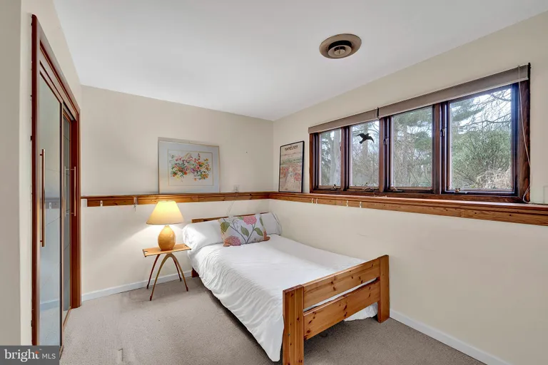 Central NJ/Bucks County, PA Real Estate | View 367 Herrontown Road | room 37 | View 38