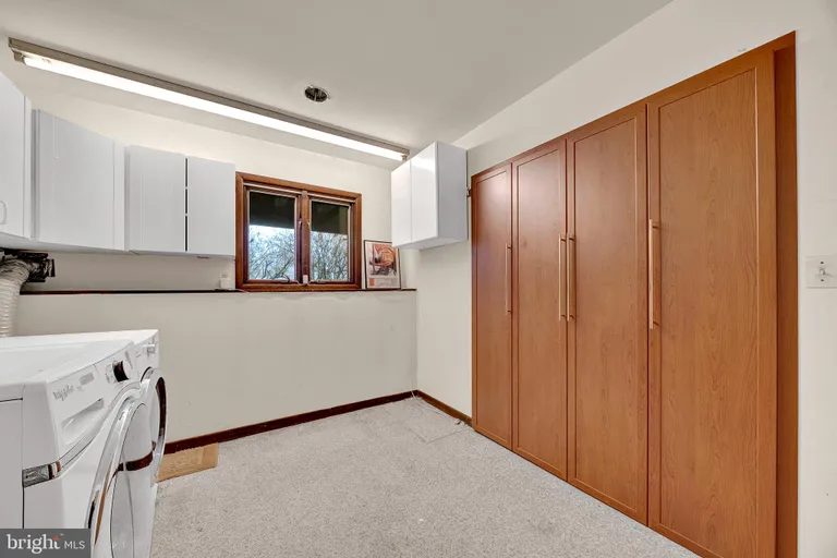 Central NJ/Bucks County, PA Real Estate | View 367 Herrontown Road | room 49 | View 50