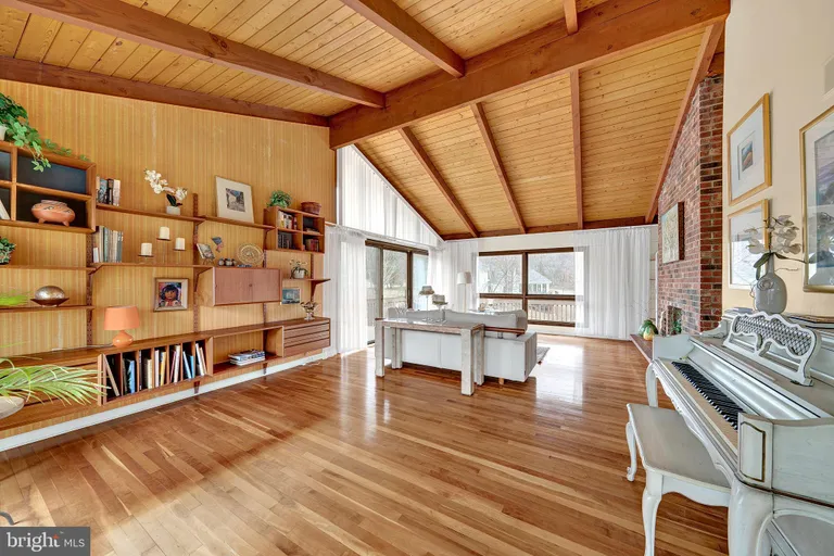 Central NJ/Bucks County, PA Real Estate | View 367 Herrontown Road | room 23 | View 24