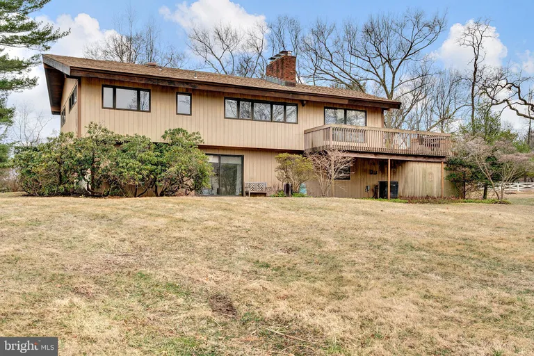 Central NJ/Bucks County, PA Real Estate | View 367 Herrontown Road | room 1 | View 2