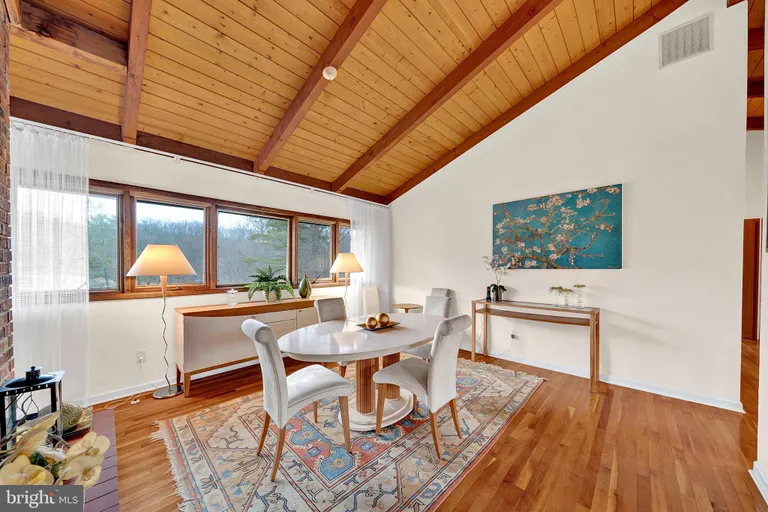 Central NJ/Bucks County, PA Real Estate | View 367 Herrontown Road | room 8 | View 9