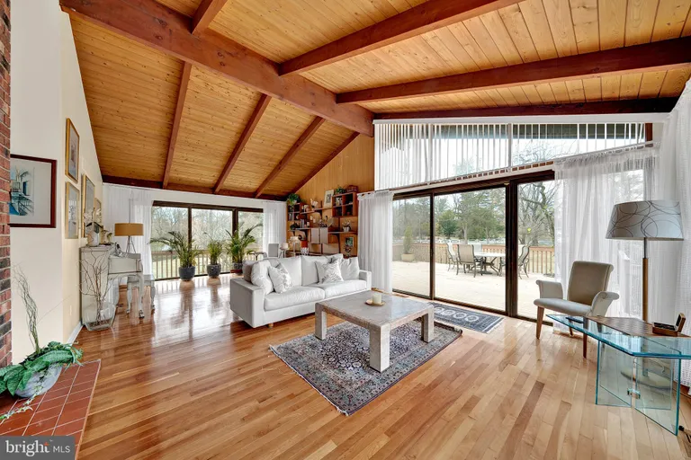 Central NJ/Bucks County, PA Real Estate | View 367 Herrontown Road | room 17 | View 18