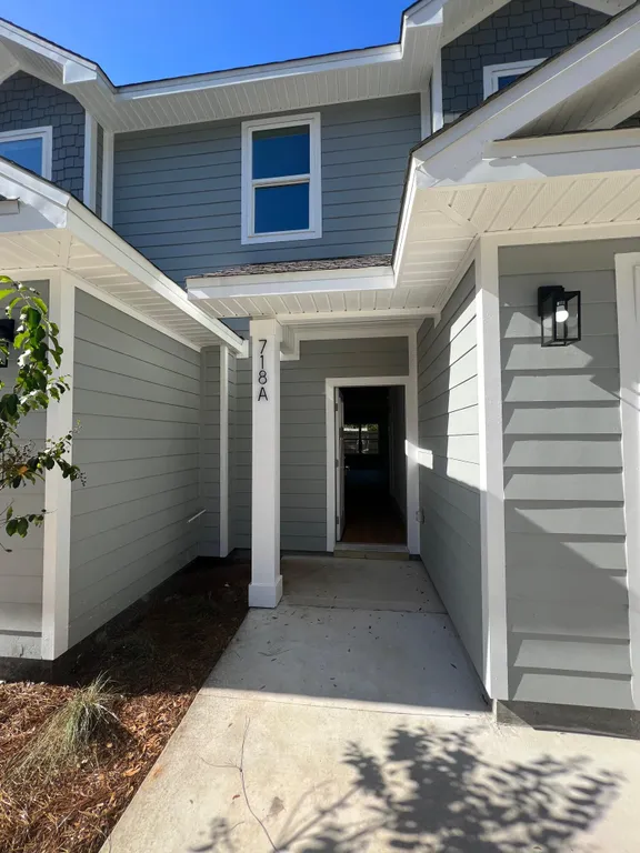Northwest Florida Real Estate | View 718 Powell Drive B | room 1 | View 2