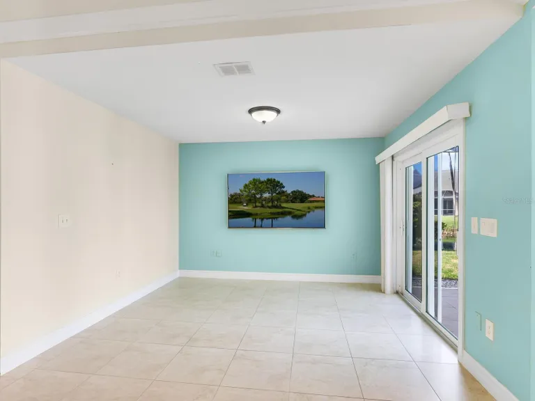Sarasota/St. Petersburg Real Estate | View 3523 52nd Avenue W | room 8 | View 9