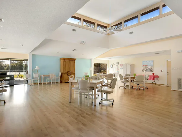 Sarasota/St. Petersburg Real Estate | View 3523 52nd Avenue W | room 49 | View 50