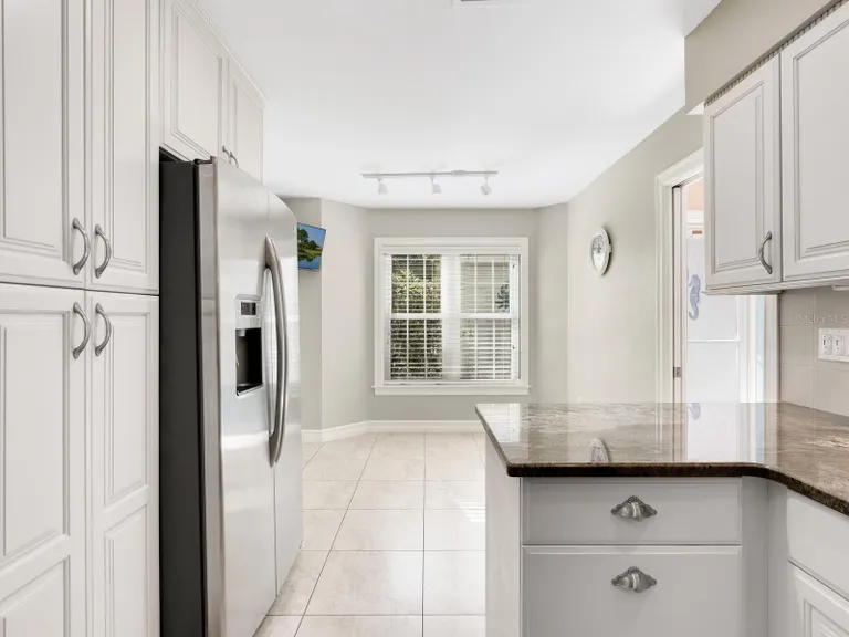 Sarasota/St. Petersburg Real Estate | View 3523 52nd Avenue W | room 16 | View 17