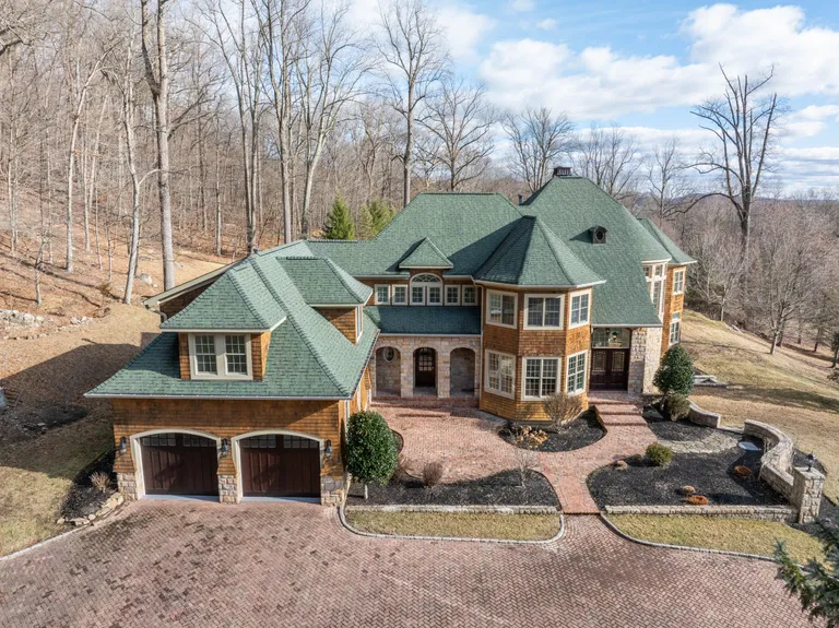 Rockland/Orange/NJ Real Estate | View 93 S Mountain Road | room 1 | View 2