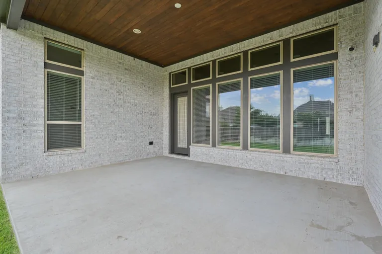 The Woodlands Real Estate | View 1701 Blanco Bend Drive | room 30 | View 31