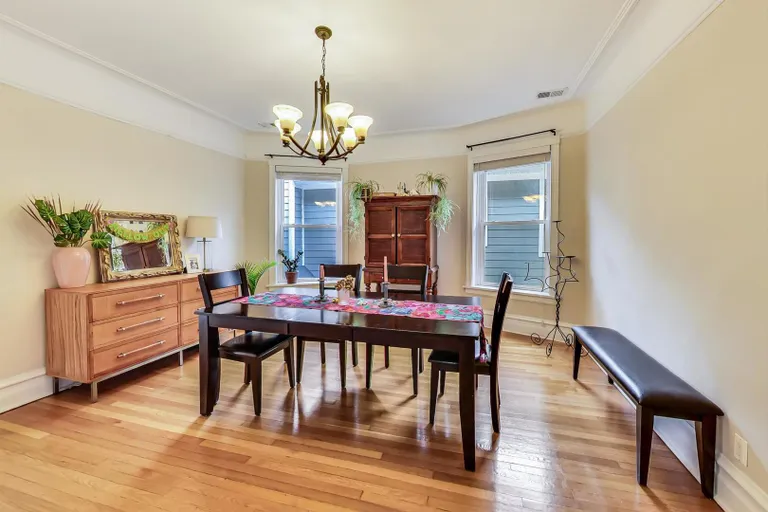 New York City Real Estate | View 3935 N Seeley | room 29 | View 30
