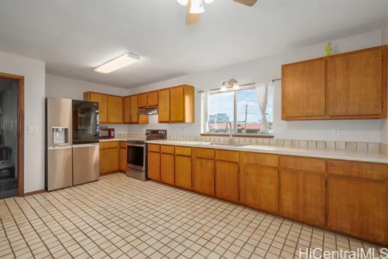 New York City Real Estate | View 2321A Kilauea Avenue | room 2 | View 3