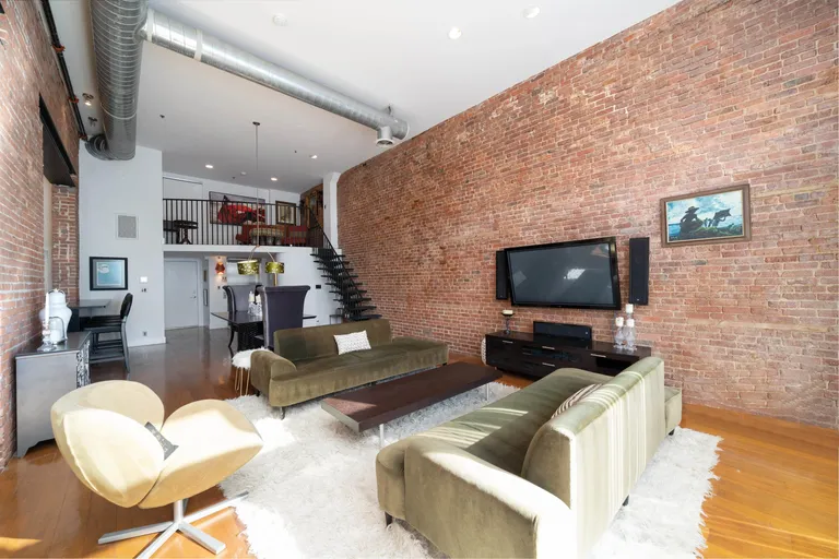 New York City Real Estate | View 610 Clinton St Unit# 3W | room 3 | View 4