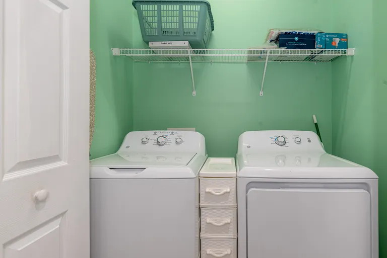 New York City Real Estate | View 8463 Windsor Ridge Drive | Laundry room | View 25