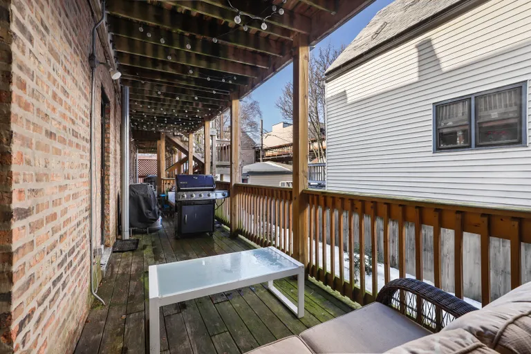 New York City Real Estate | View 1504 W Roscoe, 1W | room 16 | View 17
