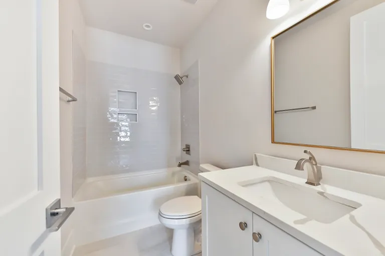 New York City Real Estate | View 4118 Nolen Creek Avenue #12 | Ensuite Bathroom | View 31