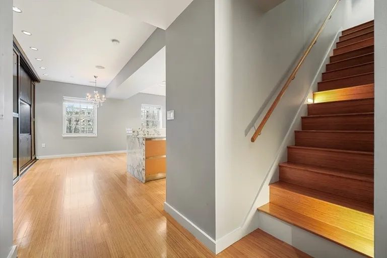 New York City Real Estate | View 7 Warren Ave #PH-18 | room 6 | View 7
