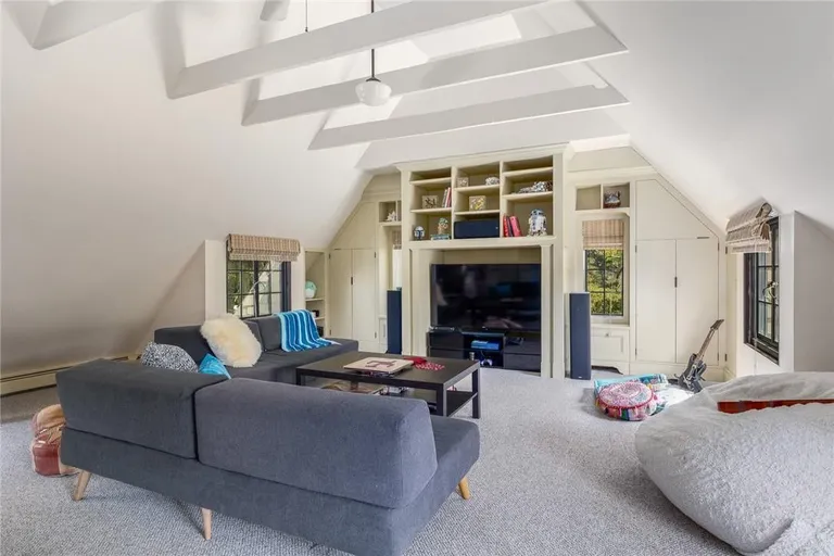 Westchester Real Estate | View 77 N Mountain Drive | room 18 | View 19
