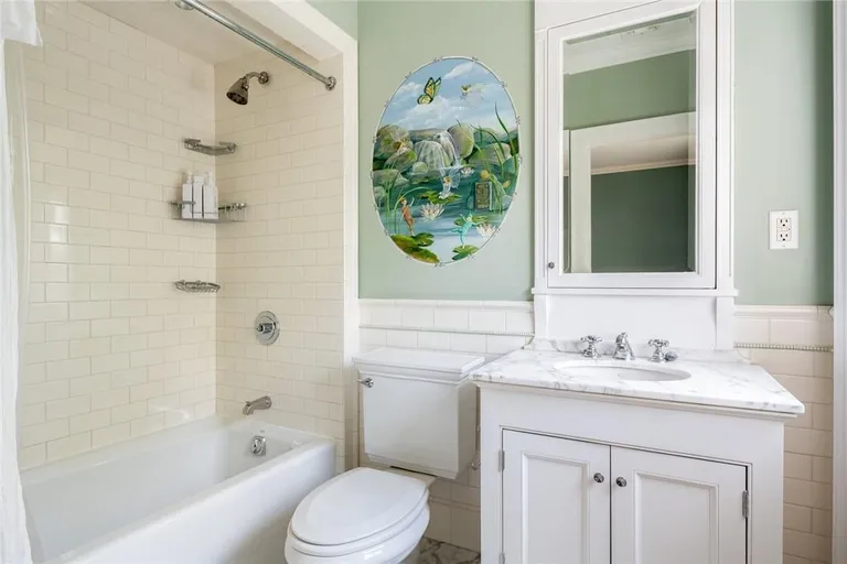 Westchester Real Estate | View 77 N Mountain Drive | room 24 | View 25
