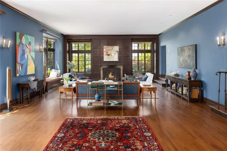 Westchester Real Estate | View 77 N Mountain Drive | room 8 | View 9