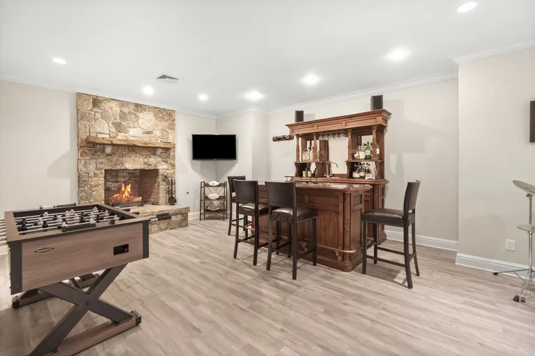 Greenwich Real Estate | View 20 Dingletown Road | room 20 | View 21