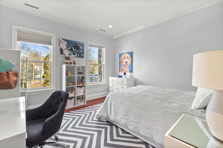 Greenwich Real Estate | View 20 Dingletown Road | room 15 | View 16