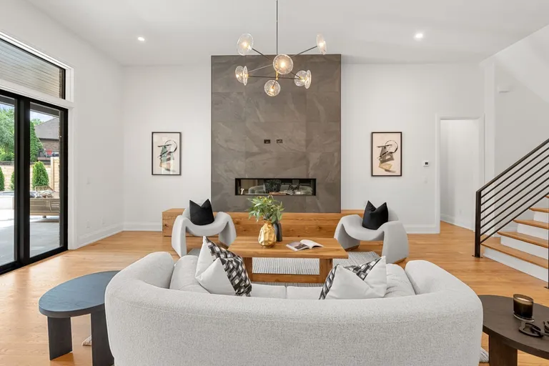 Nashville, TN Real Estate | View 2915 Compton Rd | room 7 | View 8