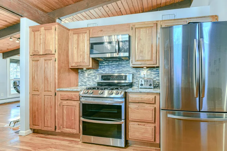 Rockland/Orange/NJ Real Estate | View 5 Robin Lane | room 14 | View 15